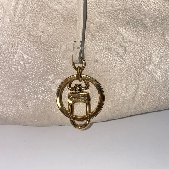 ❌SOLD❌($1900) Louis Vuitton artsy - Picture 4 of 11